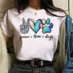 T-shirt à la mode avec pattes de chien, amour et paix