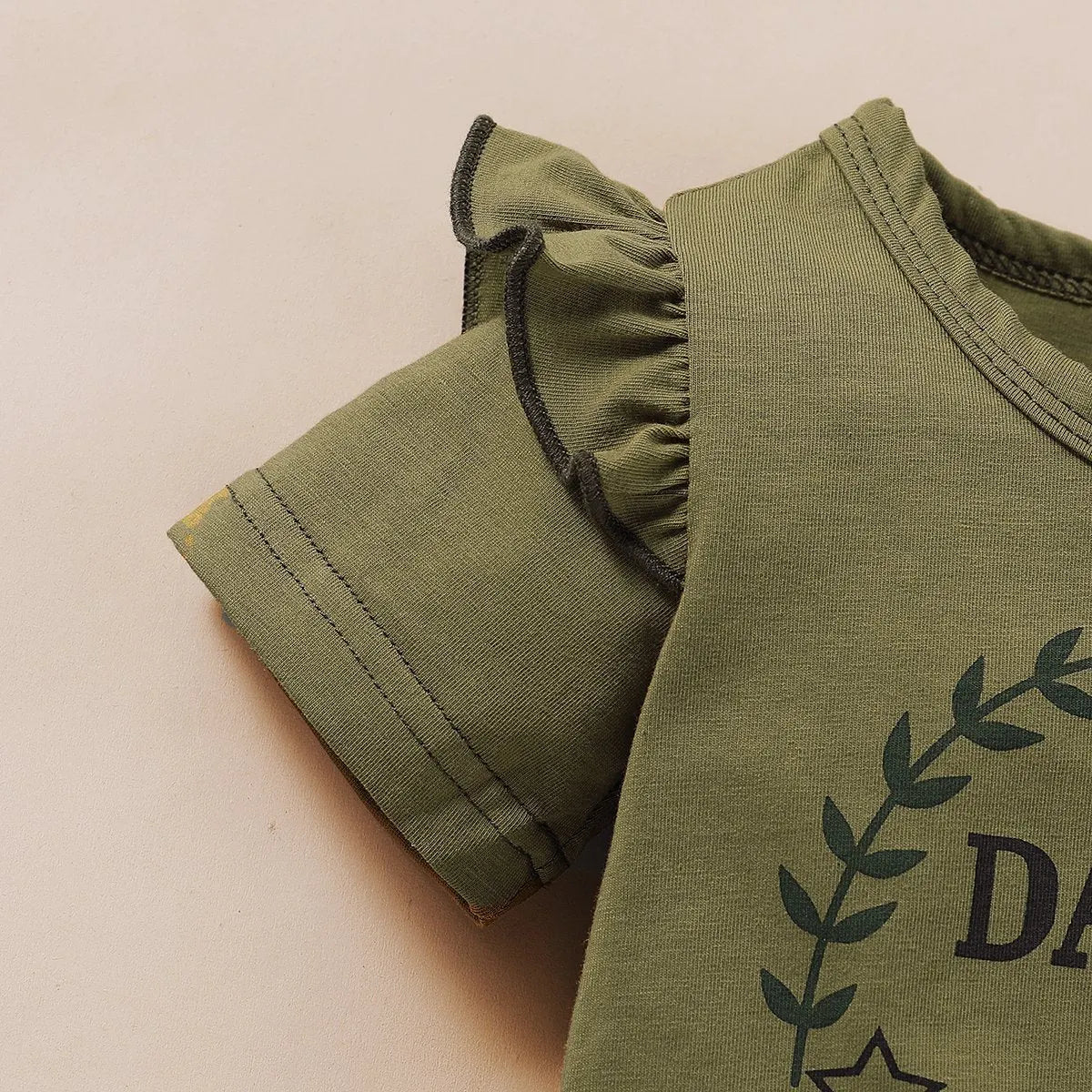 2PCS Daddy's Girl Ruffle Shoulder Top With Camouflage Shorts Baby Set