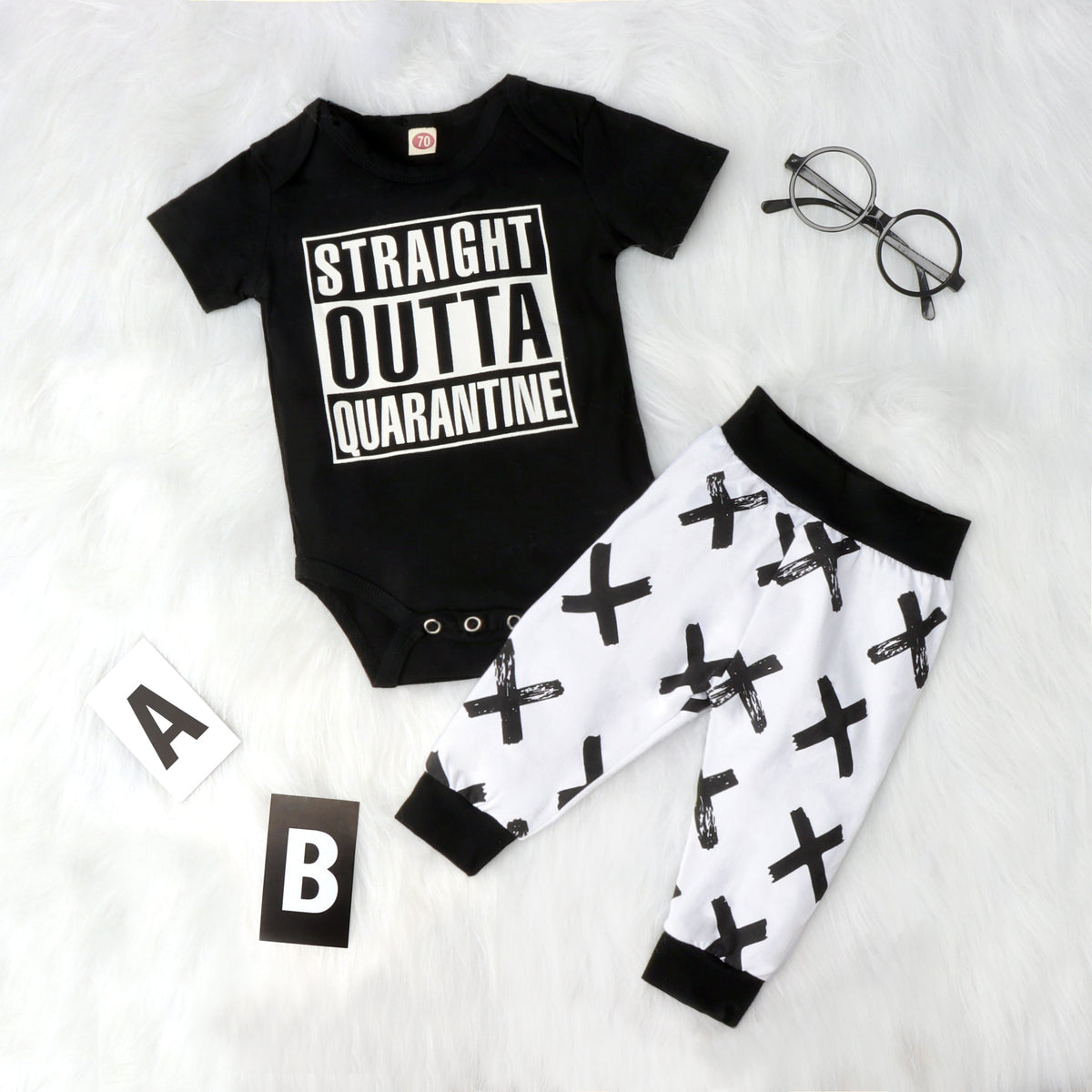 2PCS Straight Outta Quarantine Letter Printed Baby Set