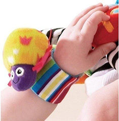 4PCS Cute Animal Soft Baby Wrist Rattles And Foot Finders