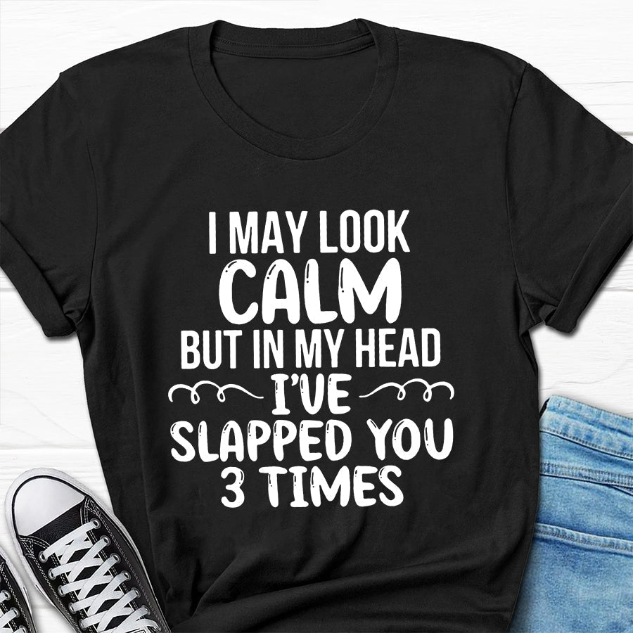 Camiseta com slogan masculino com estampa de I May Look Calm 