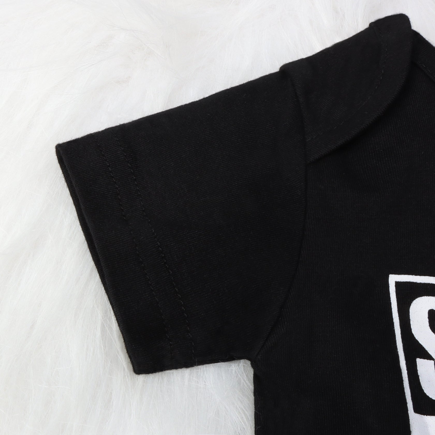 2PCS Straight Outta Quarantine Letter Printed Baby Set