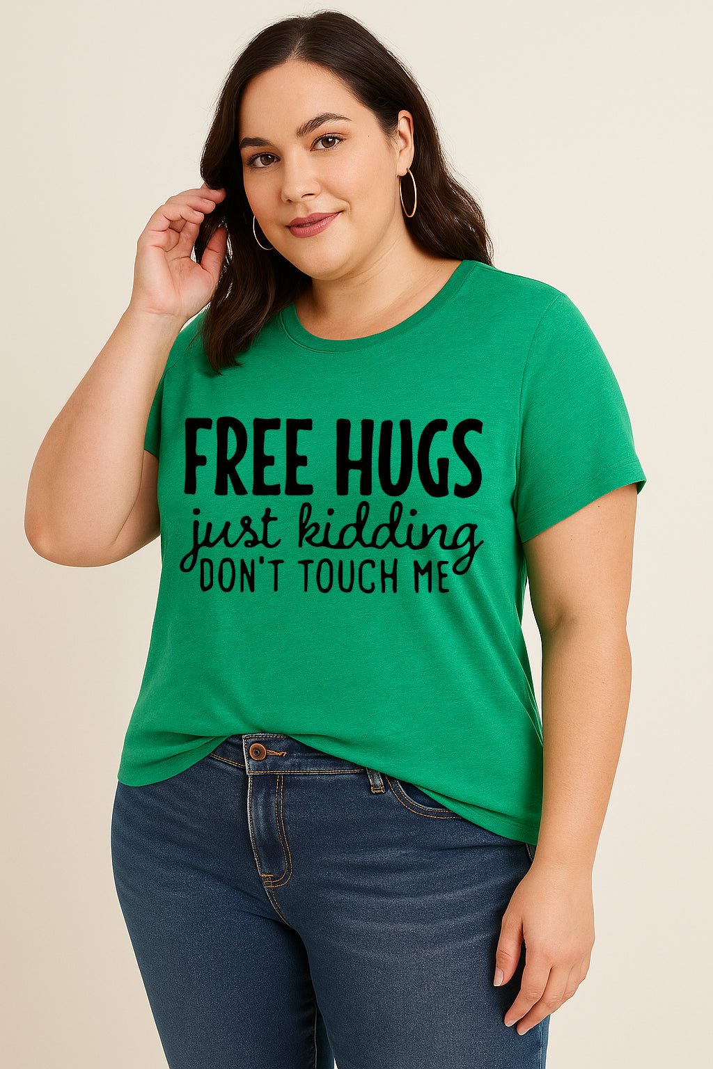 Free Hugs Fashion Letter Print Women Slogan Plus Size T-Shirt