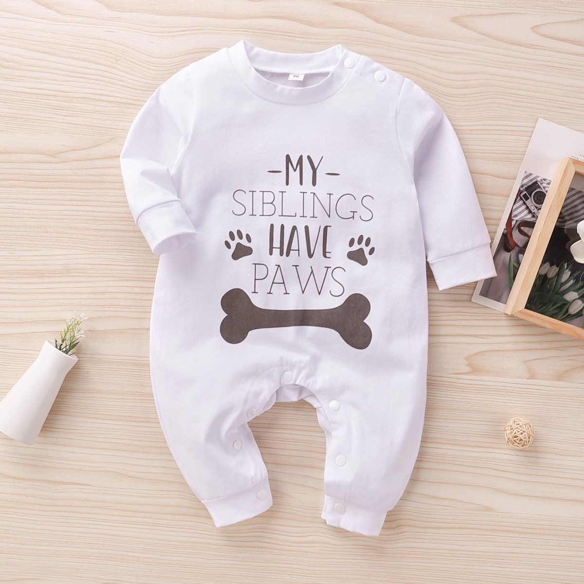 "My Siblings Have Paws" Cute Letters Bone Printed Long-sleeve Baby Jumpsuit