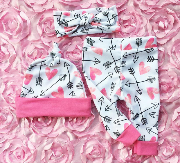 4 Pcs Newborn Baby Girls Clothes Miracles Letter Romper Outfit Pants Set +Hat+Headband