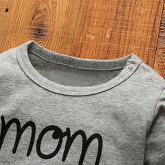 "mom dad me" Lovely Letters Solid Printed Long-sleeve Baby Jumpsuit
