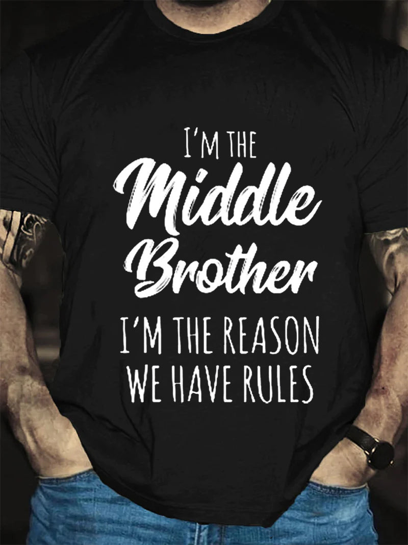 Je suis le frère du milieu imprimé T-Shirt avec slogan pour hommes 