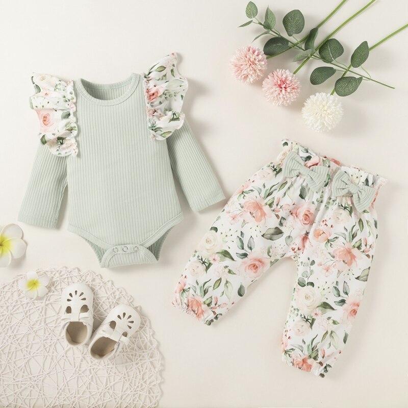 2 peças de lindo conjunto de bebê com estampa floral